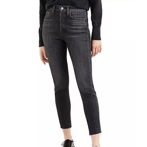 Levi’s Wedgie Skinny Jeans